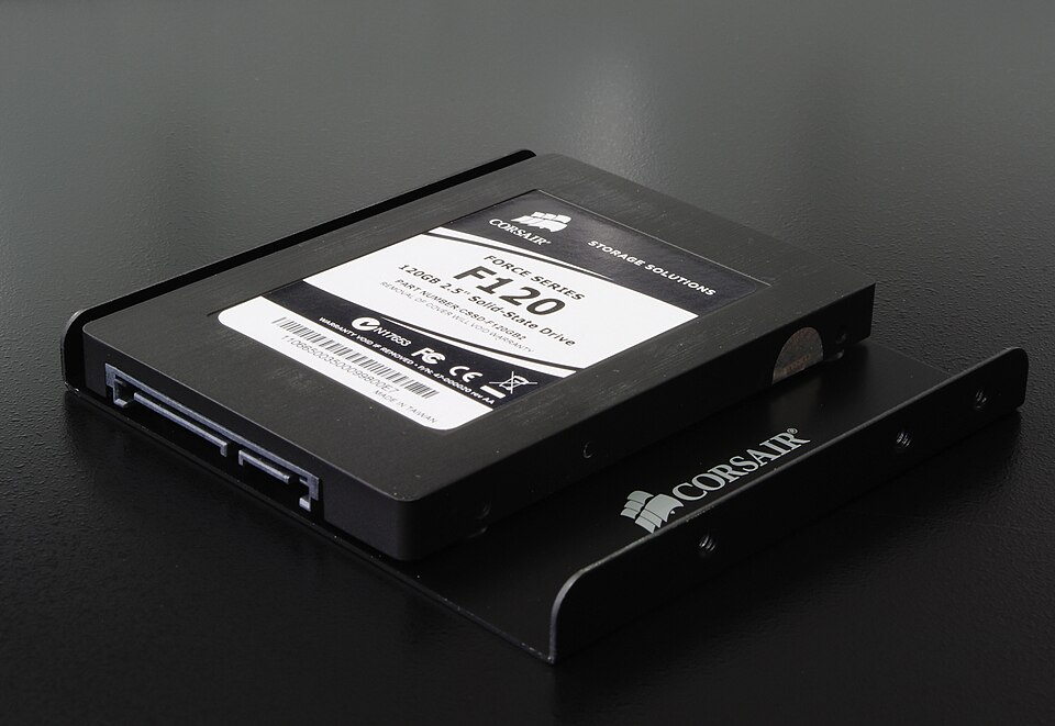 Samsung Enterprise SSD 3.84TB